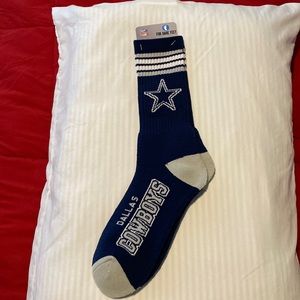 Brand New!!!!!!!!! Size Large Dallas Cowboys Socks…
